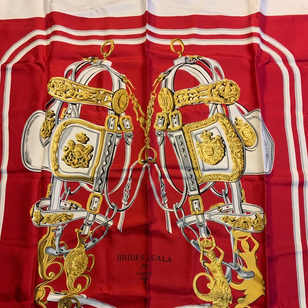 Authentic HERMÈS BRIDES de GALA Scarf - Picture 4 of 8